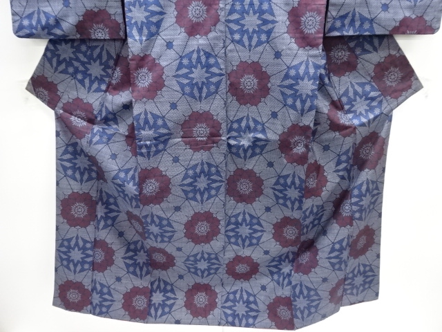  花模様織出し本場泥大島紬着物（5マルキ）